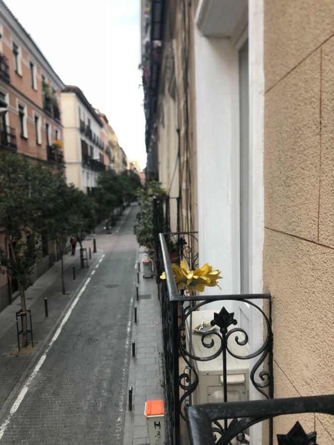 Amazing And New Apartment Five Minutes From Gran Via Madrid Extérieur photo